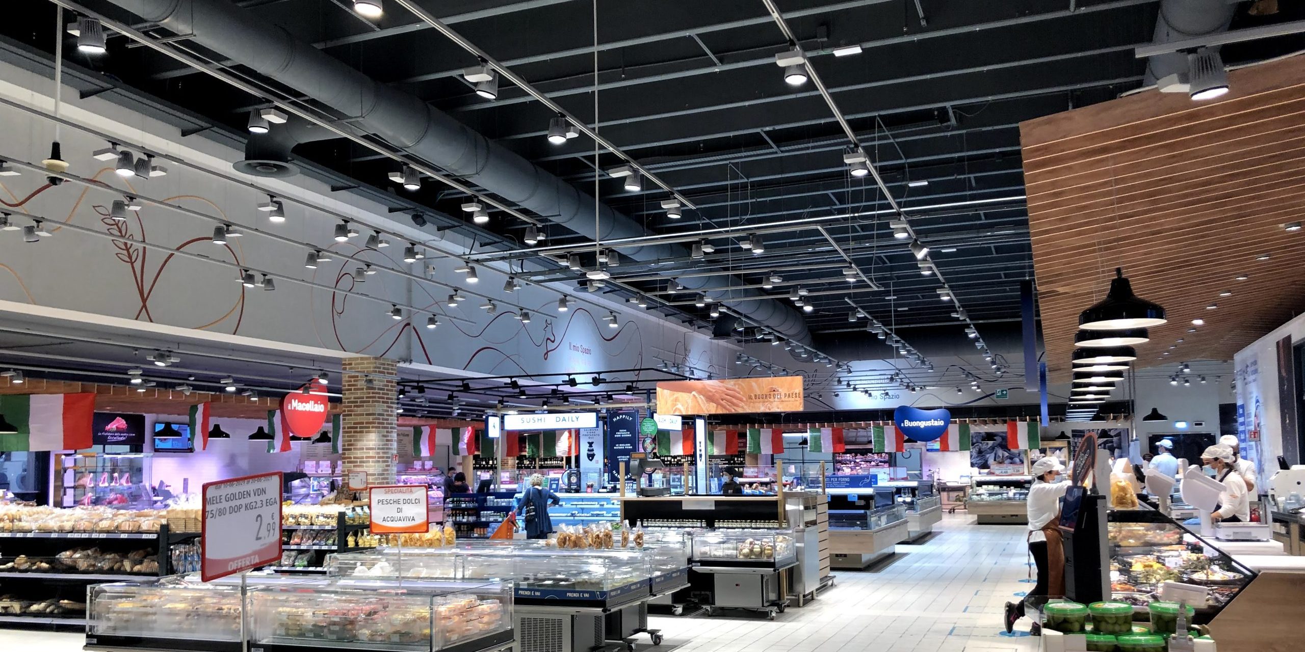 Ipermercati SPAZIO CONAD nel territorio Regione Marche